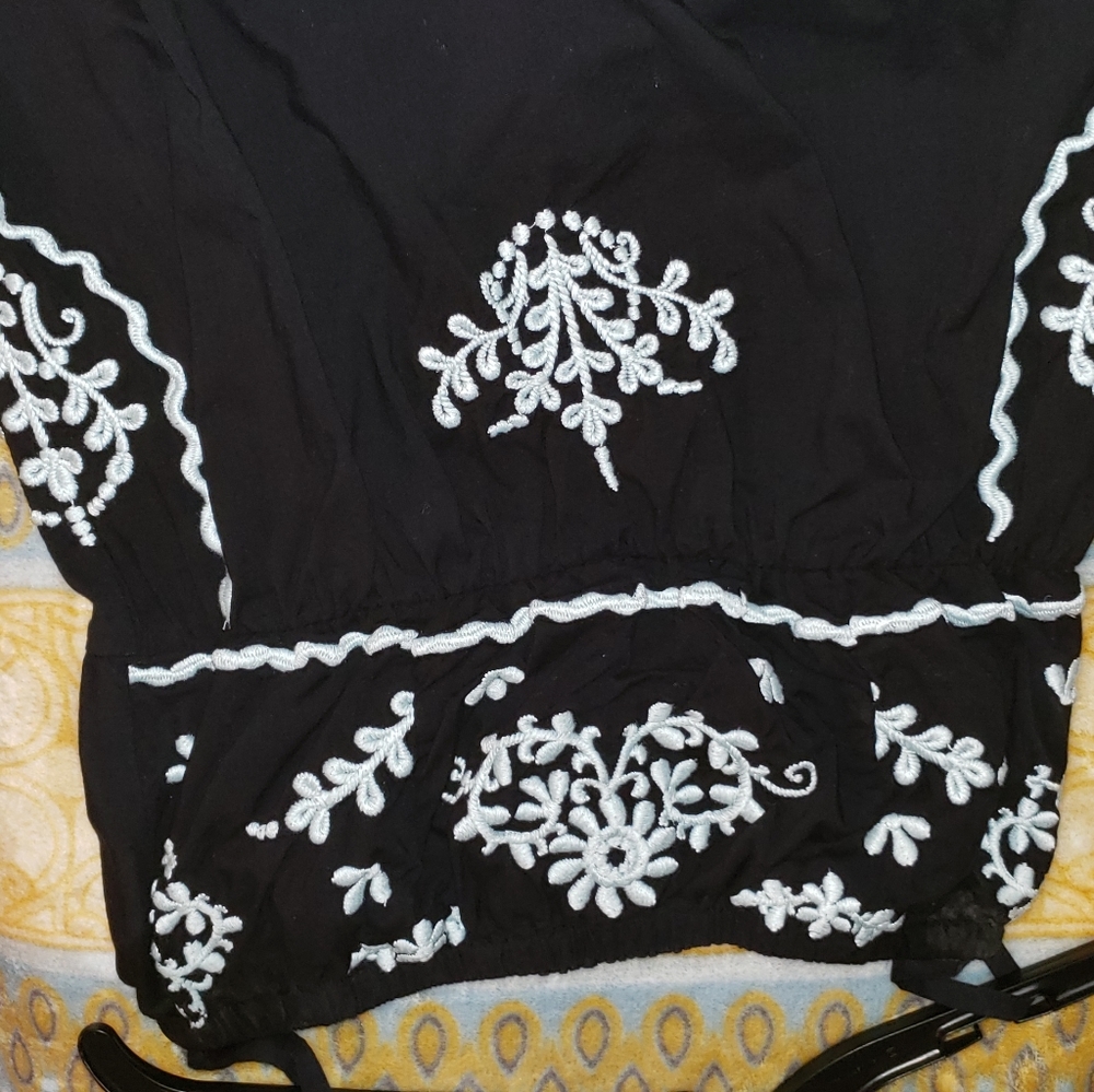Dress - Picture 3 of 8